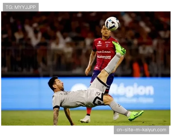 萨卡北伦敦德比表现 送出两次助攻关键传球4次